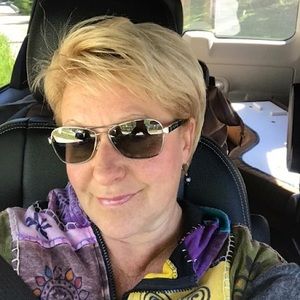 Meet your Posher, Ann